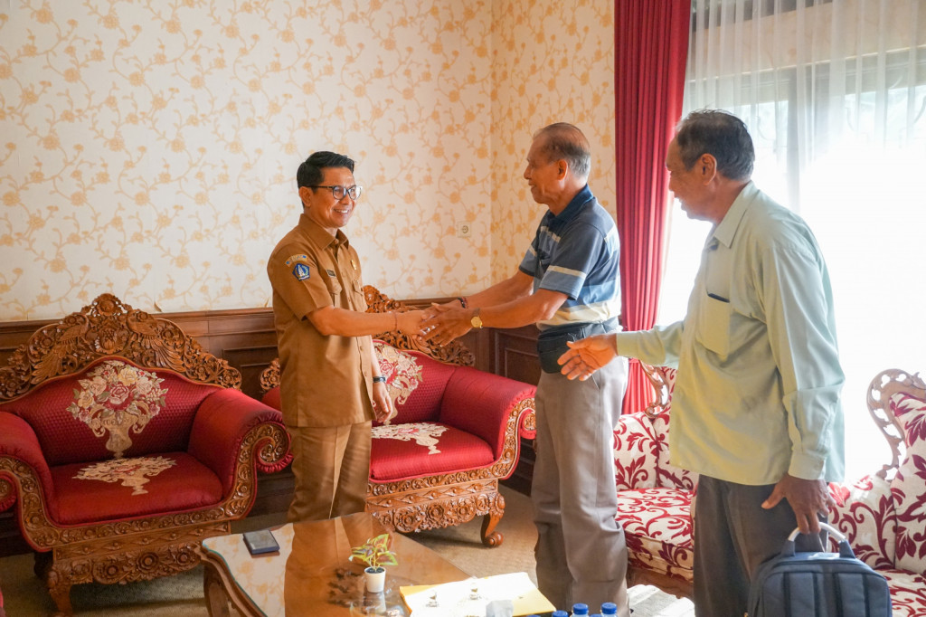 Sekda Badung Terima Audiensi Pengurus Lansia Kecamatan Kuta Utara